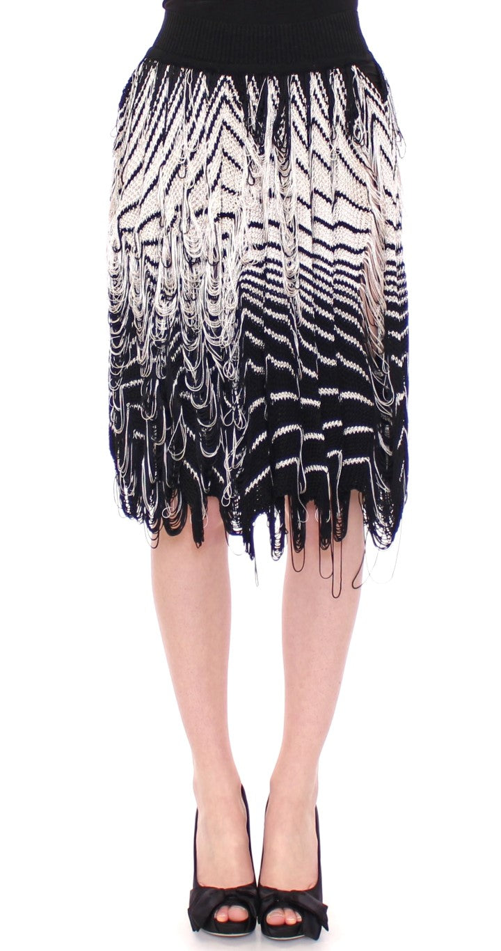 Alice Palmer Chic Black & White Knitted Skirt - The Home of Luxury