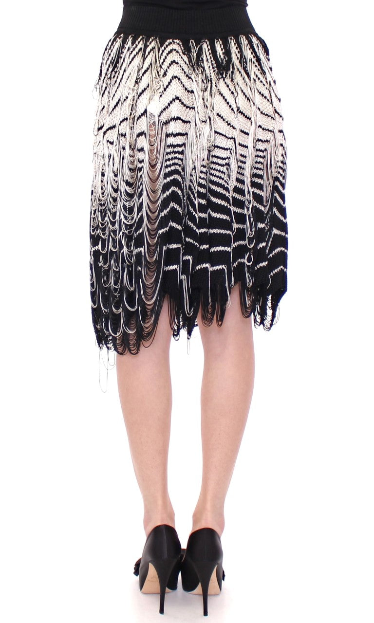 Alice Palmer Chic Black & White Knitted Skirt - The Home of Luxury