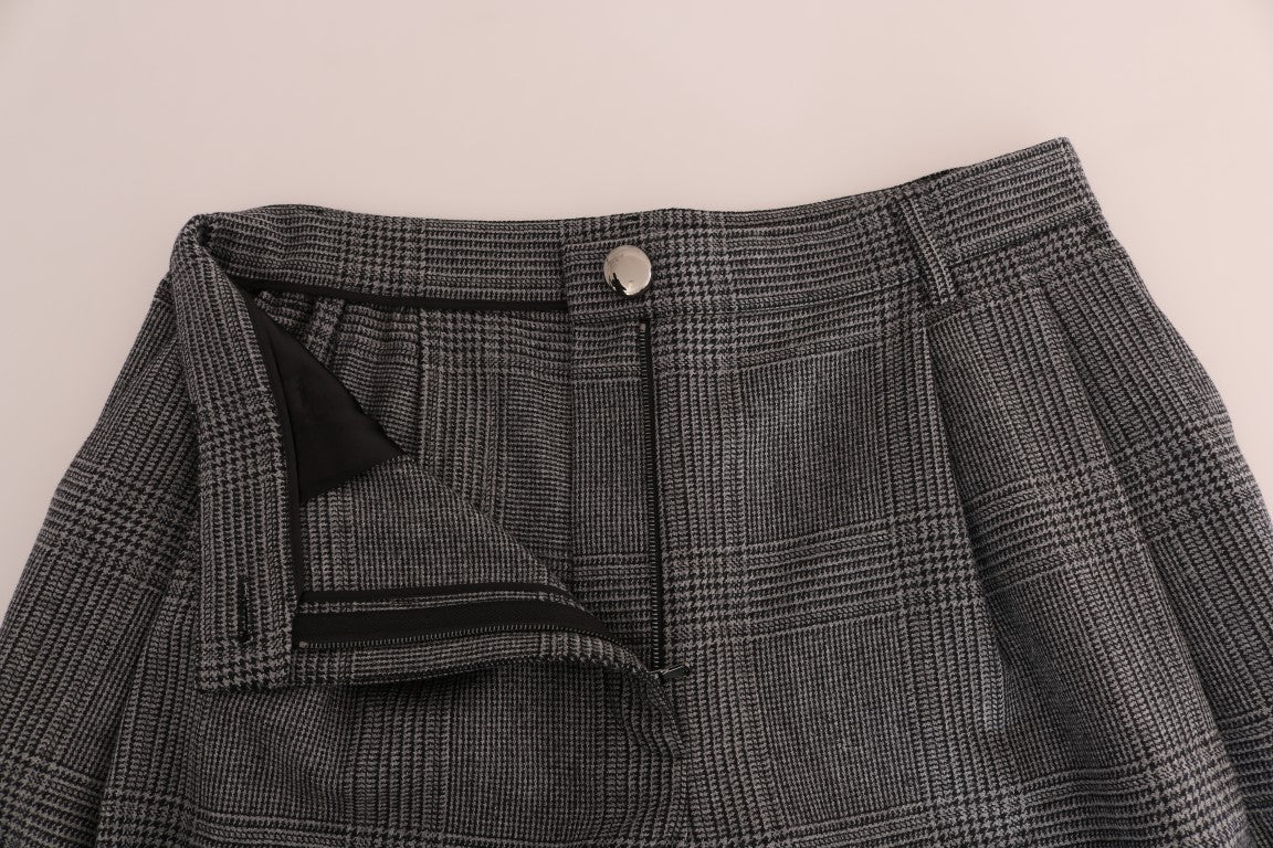 Dolce & Gabbana Elegant Gray Check Capri Wool Pants - The Home of Luxury